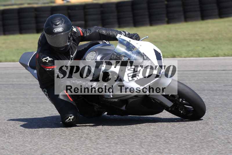 /44 09.08.2025 Plüss Moto Sport ADR/Freies Fahren/504
